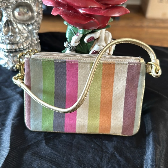 💜Coach Wristlet💛 - Picture 2 of 3